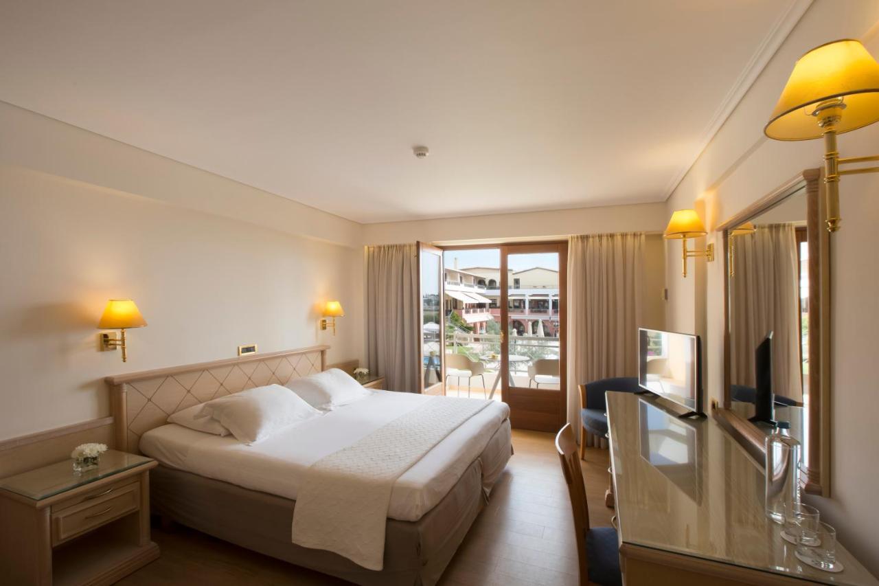 Negroponte Resort Eretria Eksteriør bilde