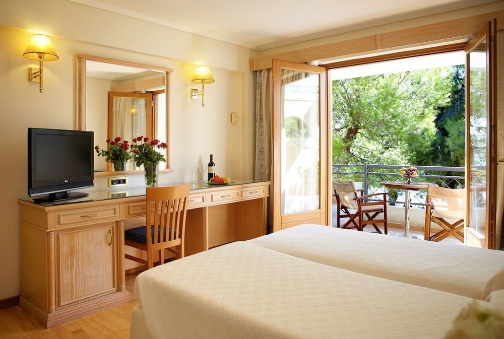 Negroponte Resort Eretria Eksteriør bilde